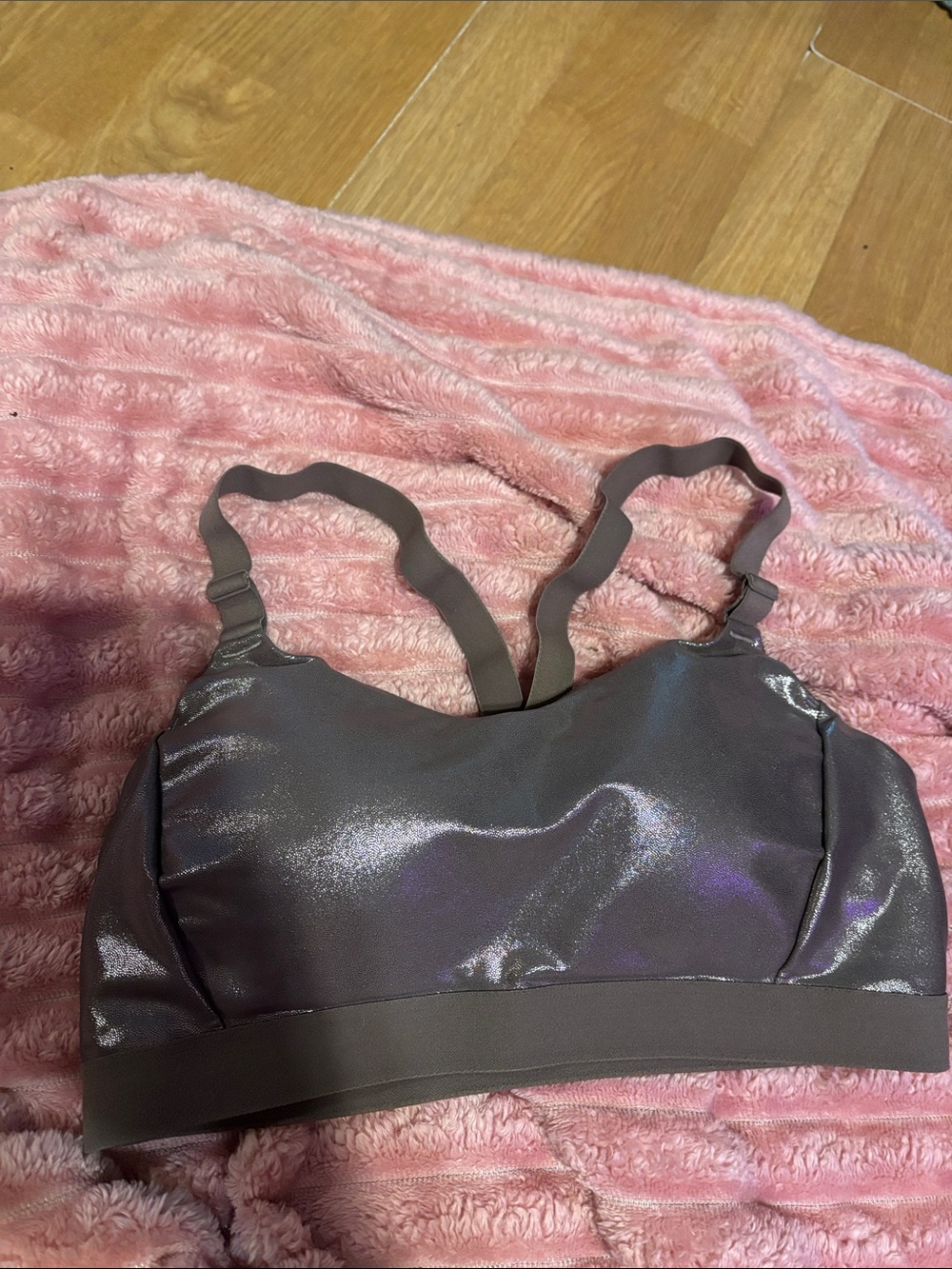 Shiimmery sports bra, size L .  Powersoft.  Go - dry